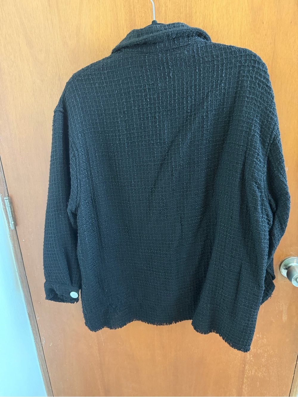 ZARA Black Textured Button-Front Shacket - Picture 2 of 4